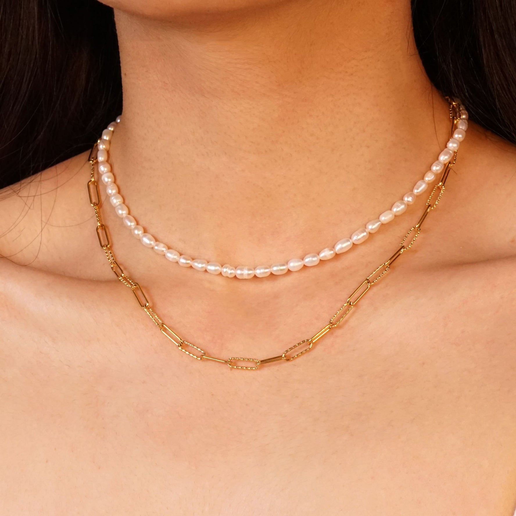 "Classic" Pearl Necklace